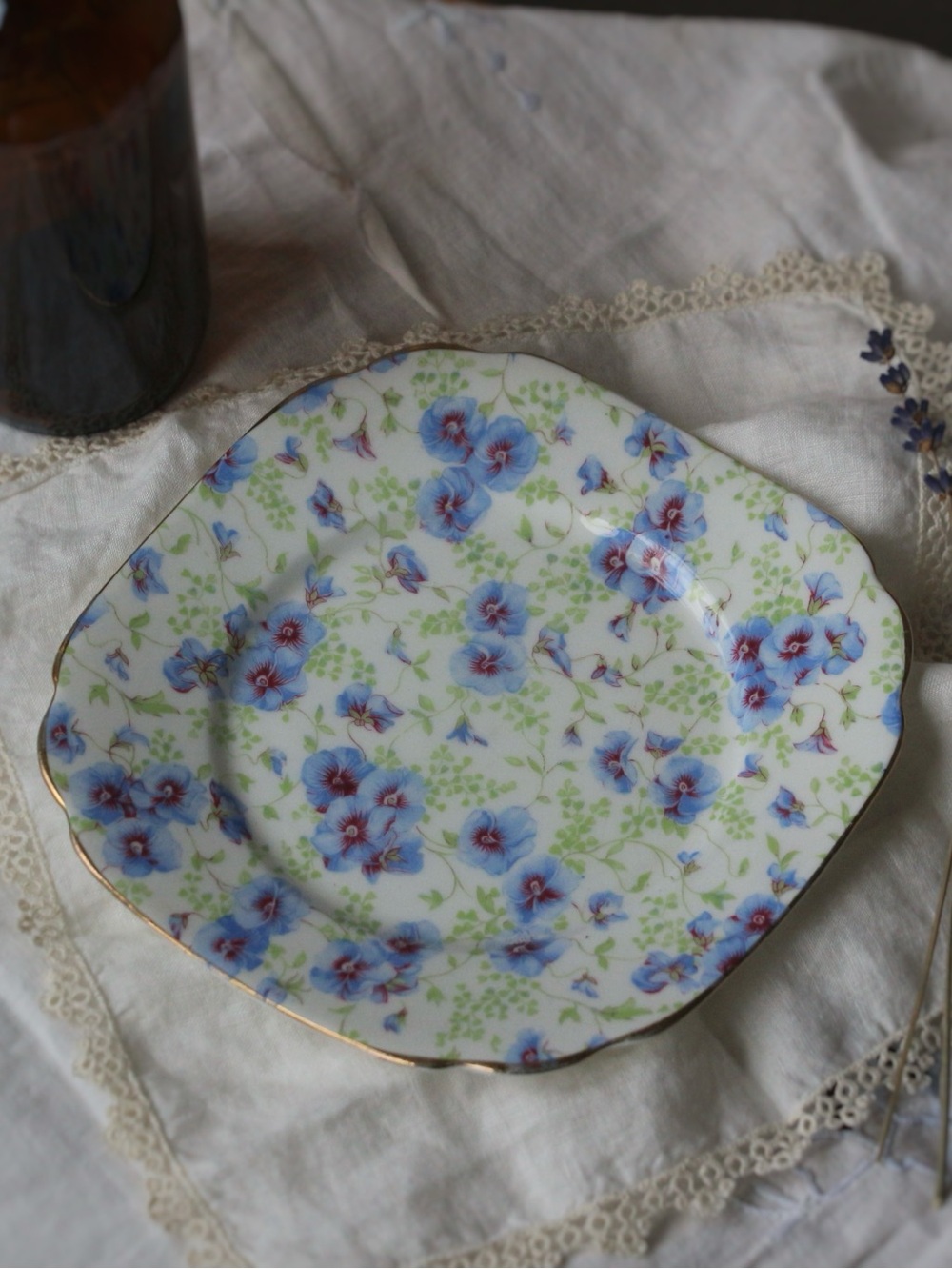 1940-50's Royal Albert Blue Pansy Chintz Dessert Plate